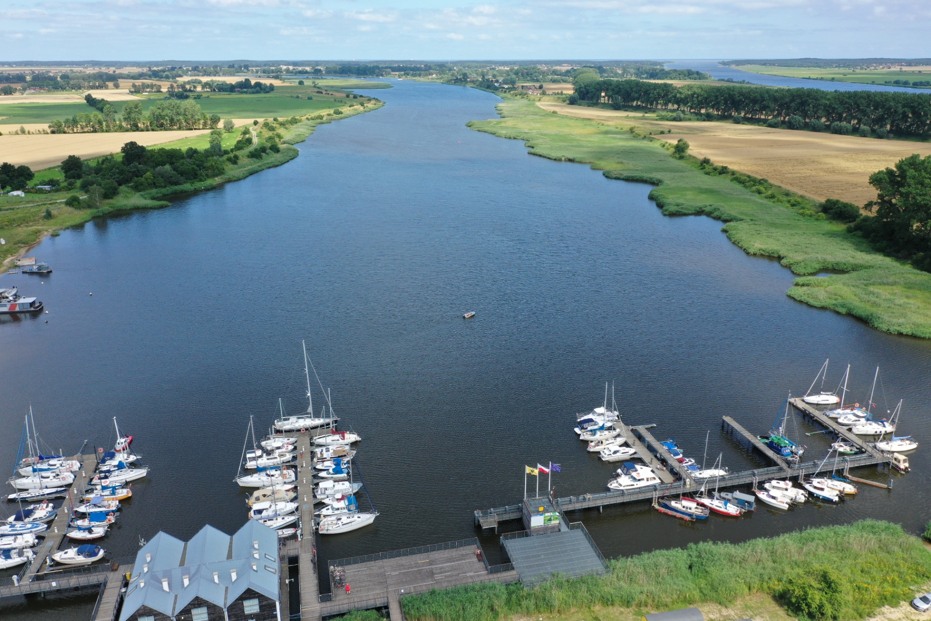 Marina Monterno - widok z lotu ptaka